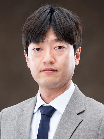 박진 교수